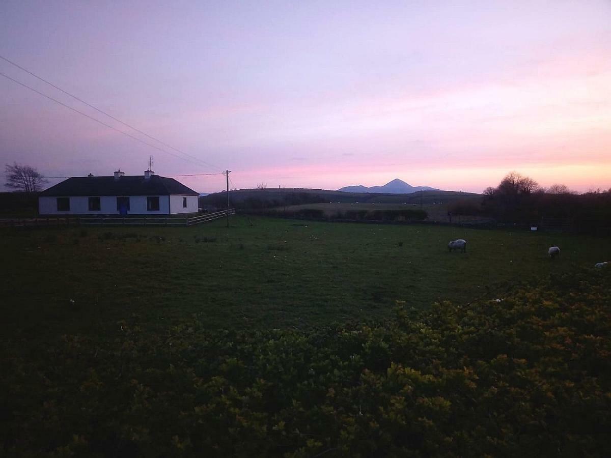 Catherine'S Lair A Quiet Peaceful Homestay Westport Eksteriør billede